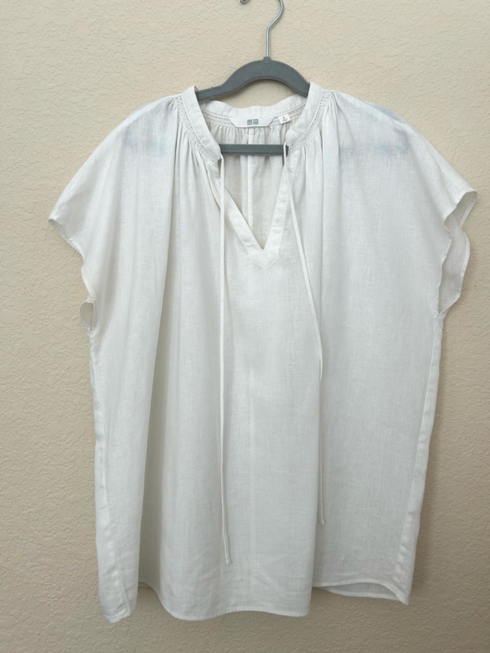 UNIQLO Women's Shirt White Linen Rayon Tie Neck Boxy Short Sleeve Sz Small